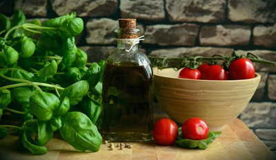 Die Tomate ist voll von Nährstoffen